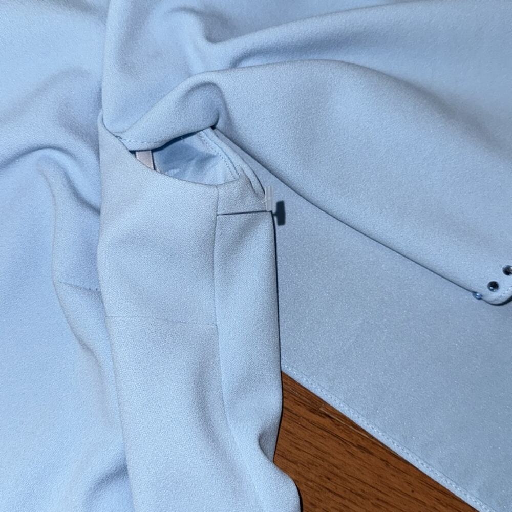 Calvin Klein Women's Cape Sheeth Flutter Sleeve Midi Dress Powder Blue Size 6 - Picture 11 of 11